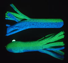 Load image into Gallery viewer, GIRO SQUID BLASTER! Johnny Bass Blue &amp; Green Glow

