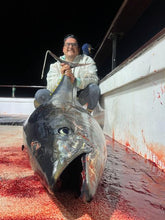 Load image into Gallery viewer, Giro Tomahawk Nuclear Glow Katy Perry