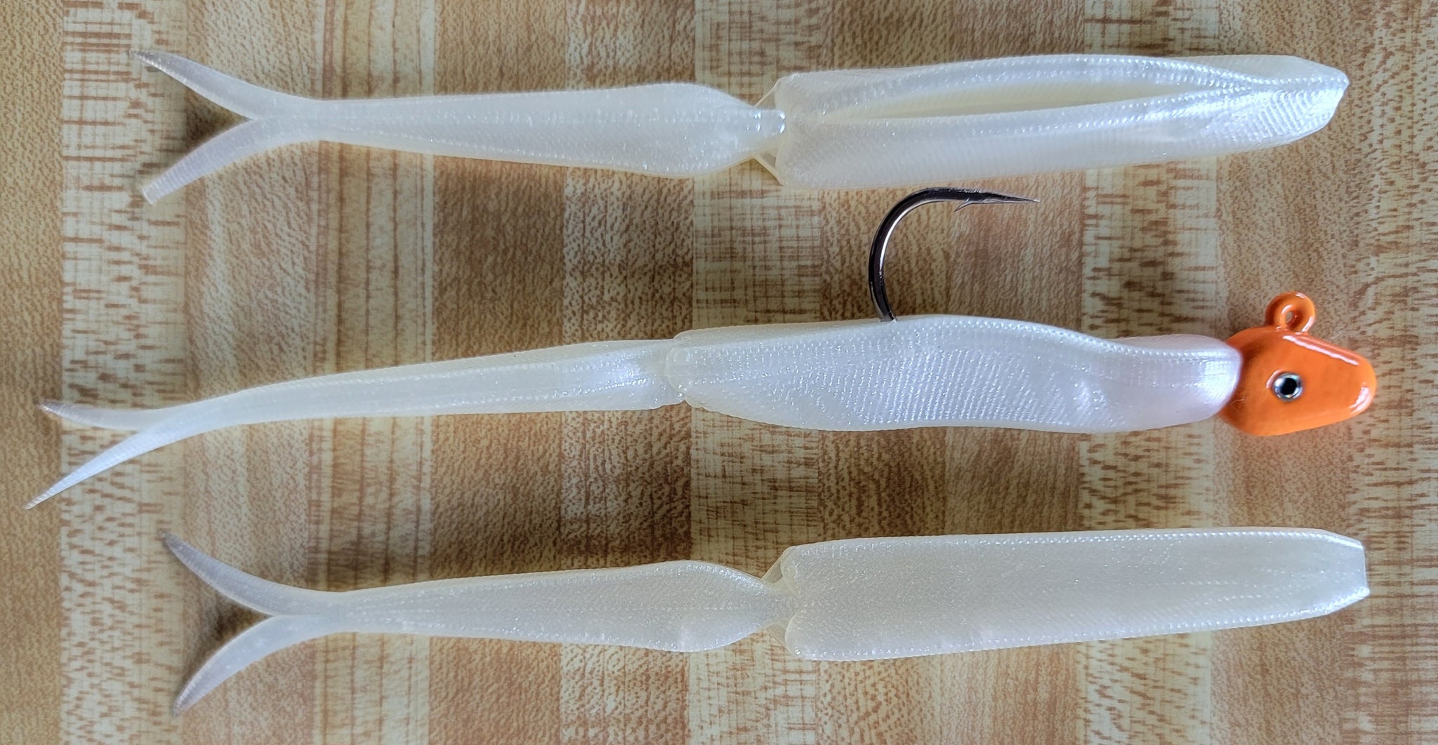 White Sea Bass Pearl White Nuclear Glow Jointed Fluukee – Giro Custom Lures