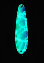 Load image into Gallery viewer, &quot;NEW&quot; Giro Mega Glow Purple Haze Kok Killer Spoon
