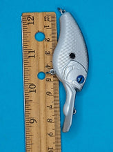 Load image into Gallery viewer, Pearl Shad Flat Sided Crankbait
